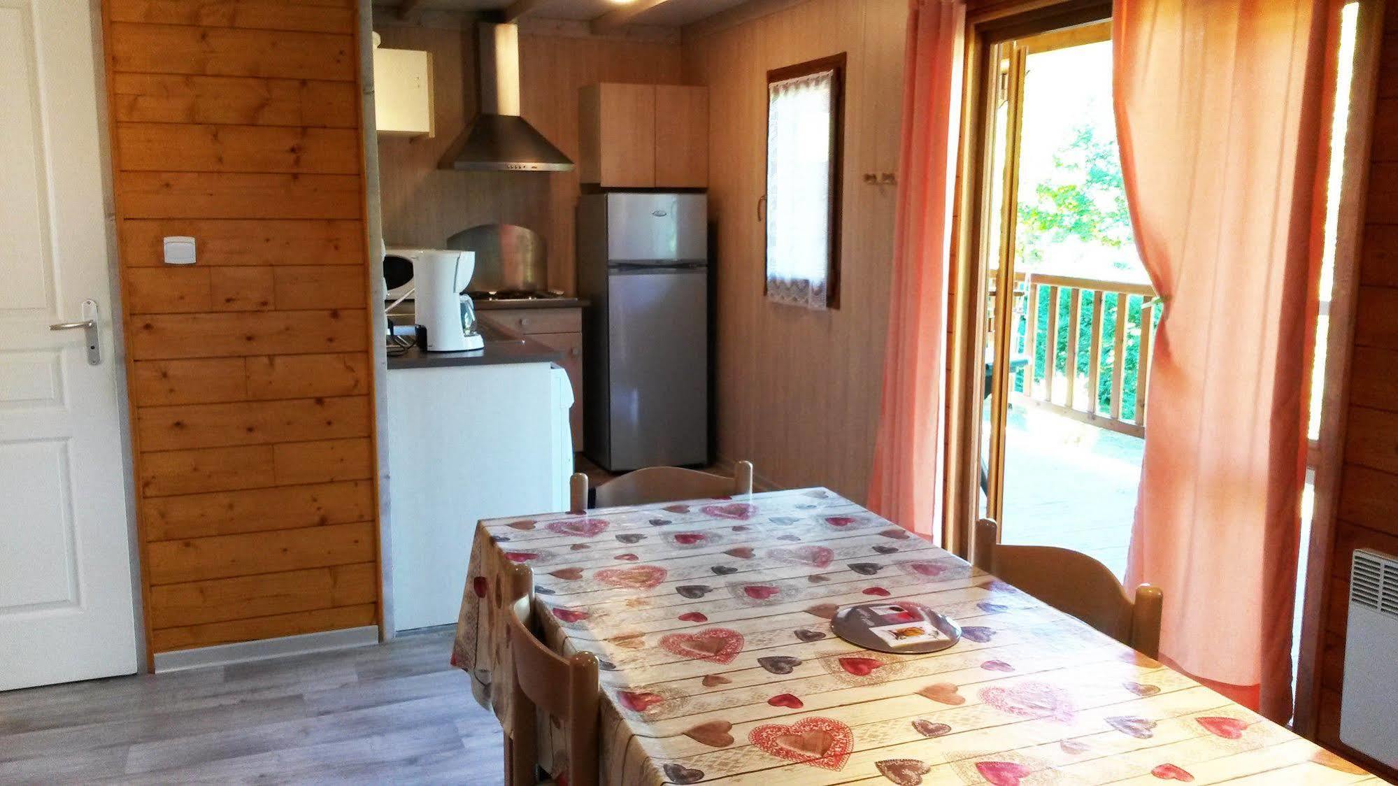 Chalets Du Lac Arcizans-Avant Bagian luar foto