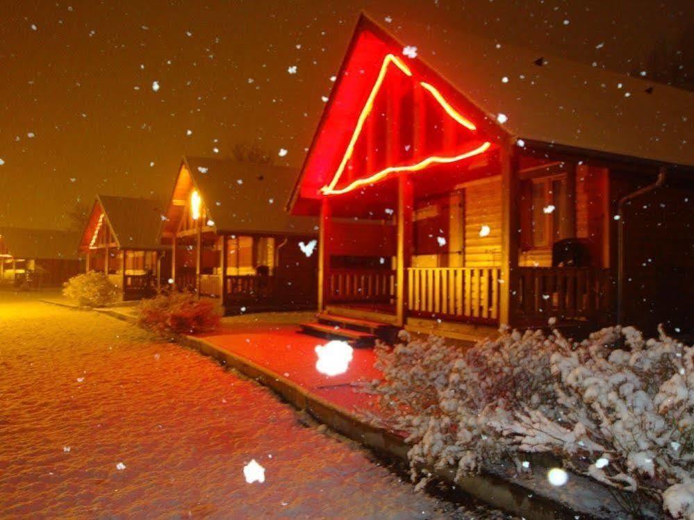 Chalets Du Lac Arcizans-Avant Bagian luar foto